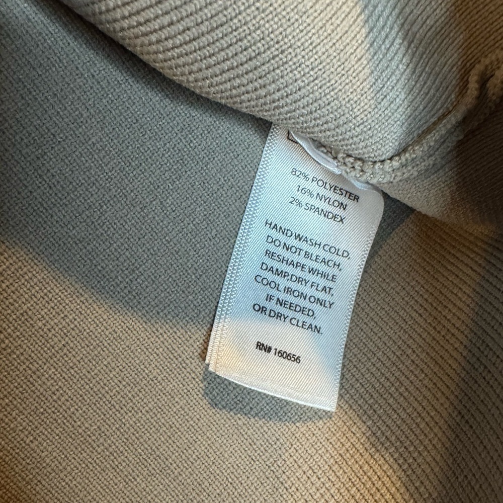 Sincerely Jules Tan and white Ribbed Cross neck Crop top Size M - Picture 3 of 6
